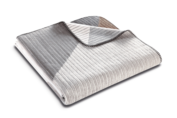 Biederlack Wohn- und Kuscheldecke 'Feel Graphic' 150 x 200 cm Grau